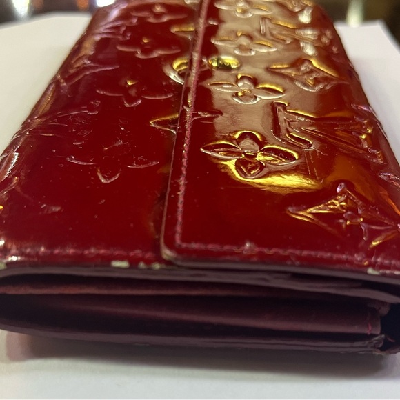LV Red Vernis Long Wallet Louis Vuitton Amarante Monogram Vernis Sarah Red - Picture 7 of 16